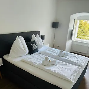 Accommodatie bij particulieren Palais Am Kai - Zentrale Lage, Kostenloser Parkplatz, Salzburg